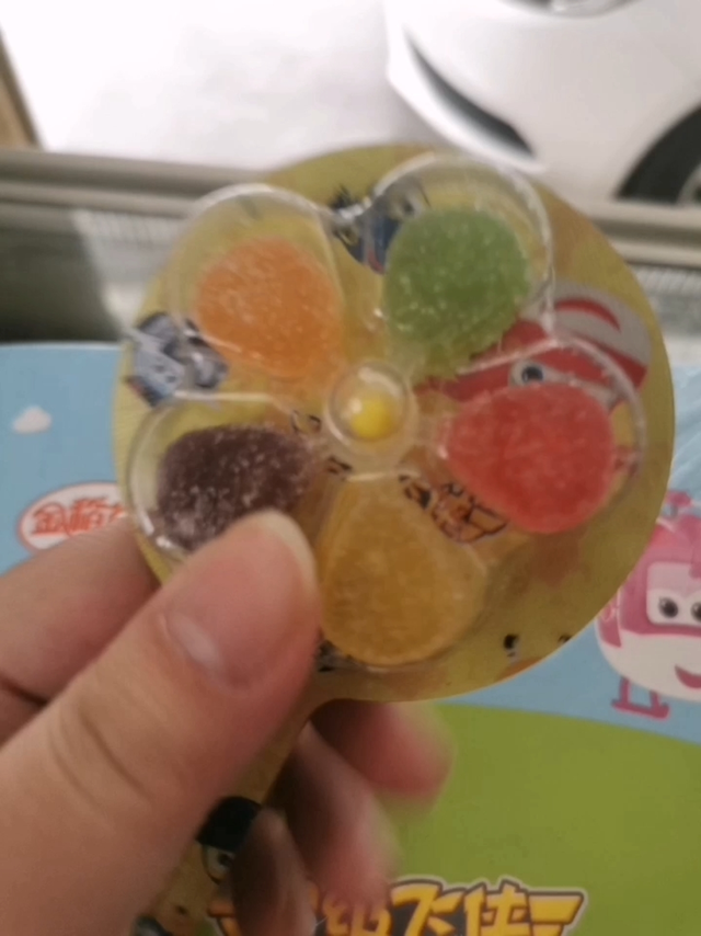 金稻谷风车糖，一盒可以吃很久