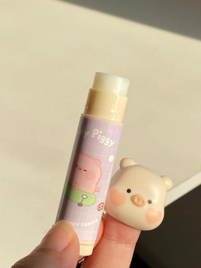 润唇膏