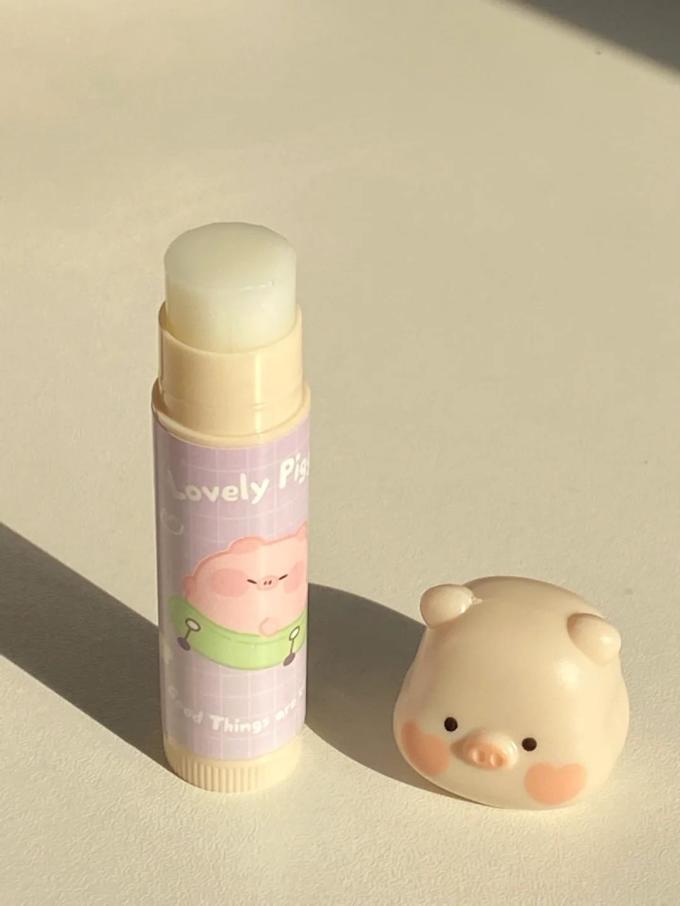 润唇膏