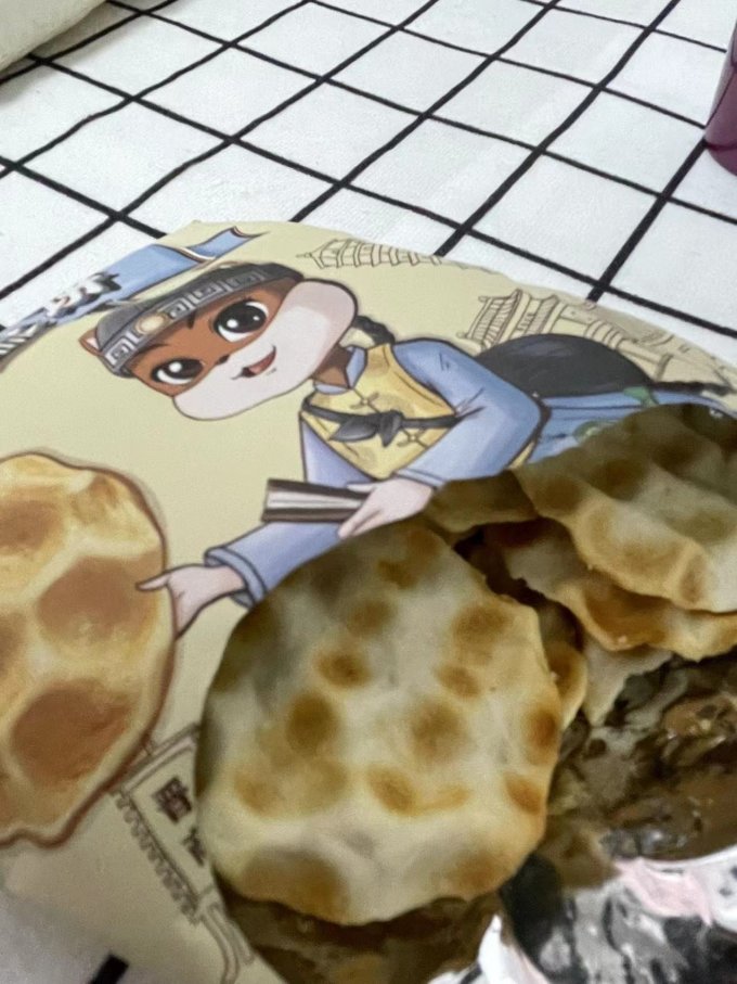 三只松鼠饼干
