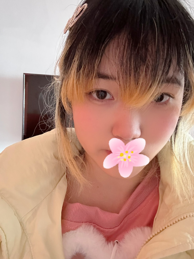 卡姿兰唇彩唇蜜