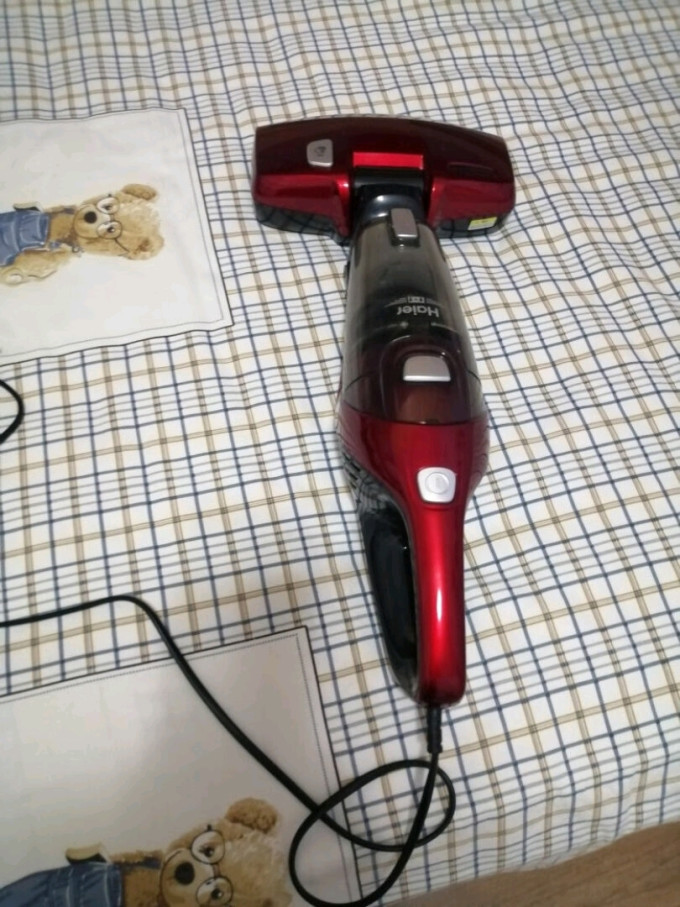 海尔手持式吸尘器