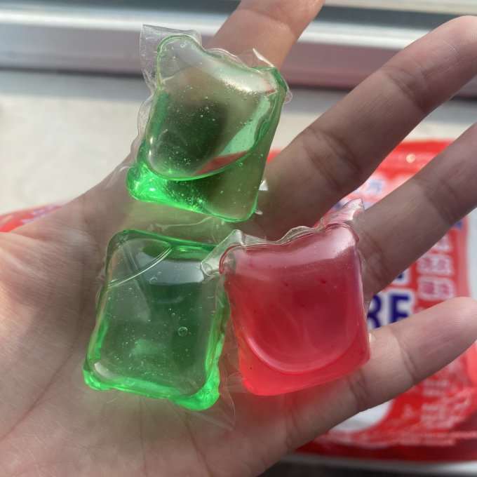 蓝漂洗衣凝珠