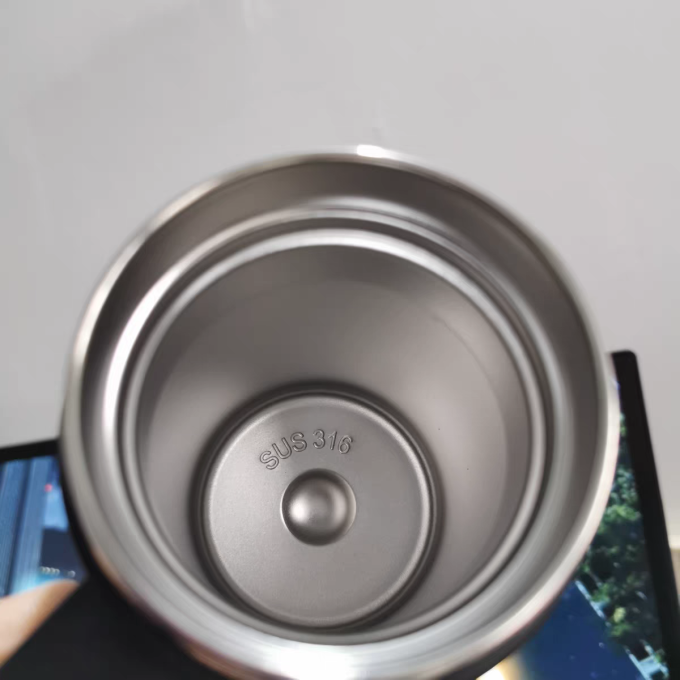 保温杯