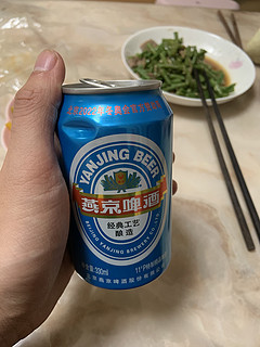 燕京啤酒，小酌怡情