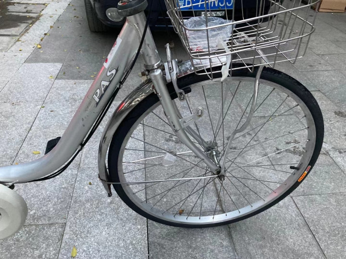 普通自行车