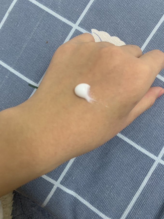 护手霜