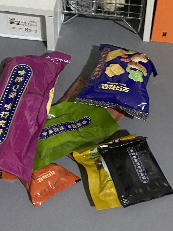 三只松鼠方便速食