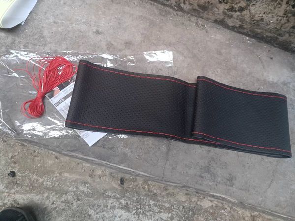 质量相当好的方向盘套，自己动手缝