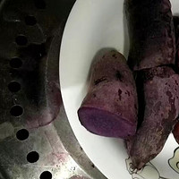 我觉得紫薯超级好吃，很推荐大家购买哈哈哈