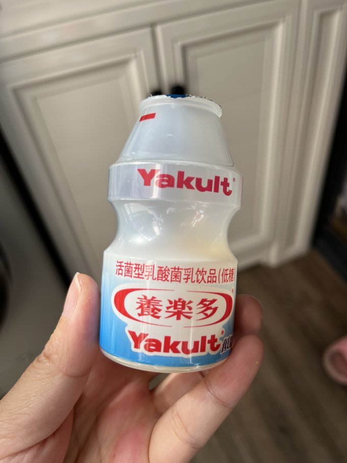 养乐多乳饮料