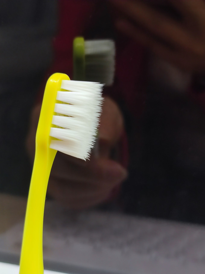 健舒佳牙刷