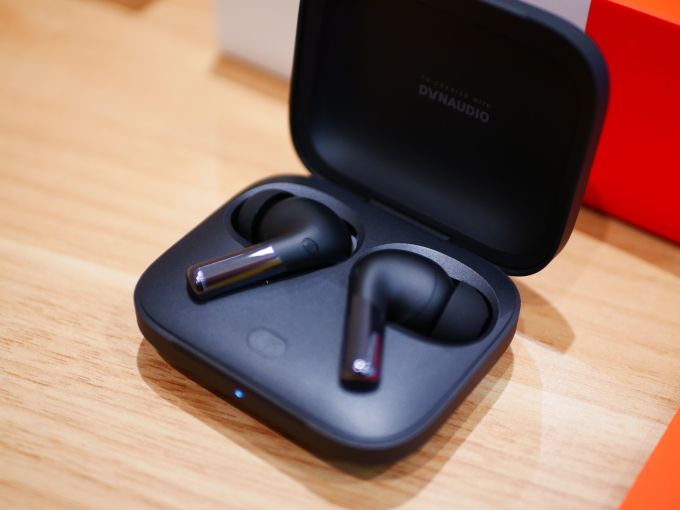 一加蓝牙耳机怎么样 玩黑科技buff叠满的蓝牙耳机一加buds pro2_什么