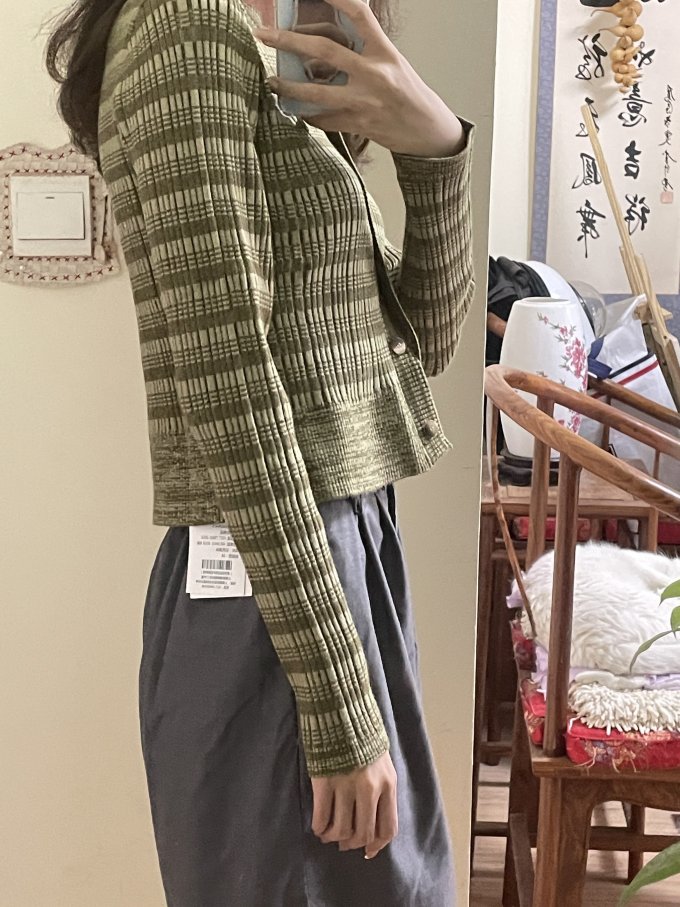 女上装