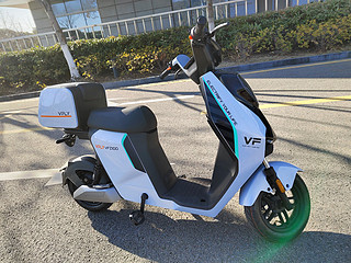 雅迪VFLY Z100电动车