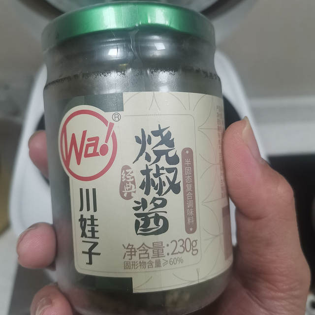 过年必备辣酱，拌面条夹馒头都好吃