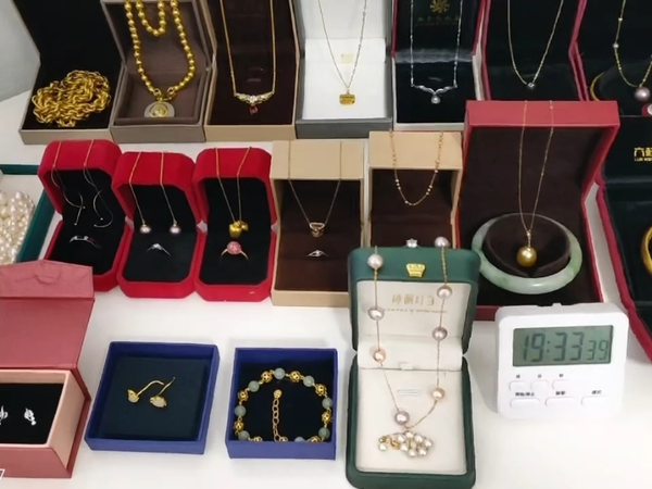 为了结婚，家底掏空了，负债累累了！