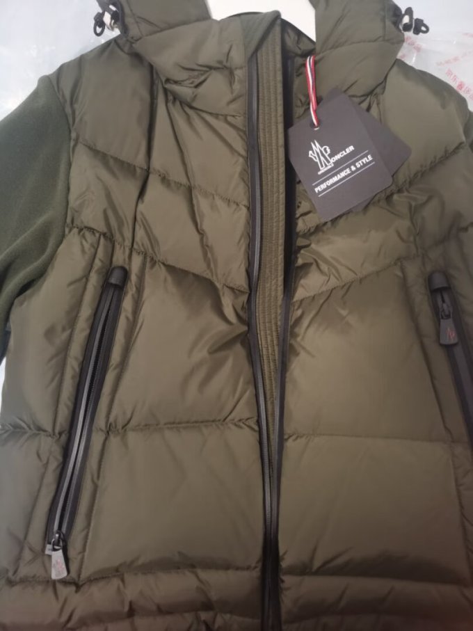 盟可睐男士夹克