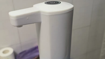 租房提升幸福感的小物件-电动抽水器