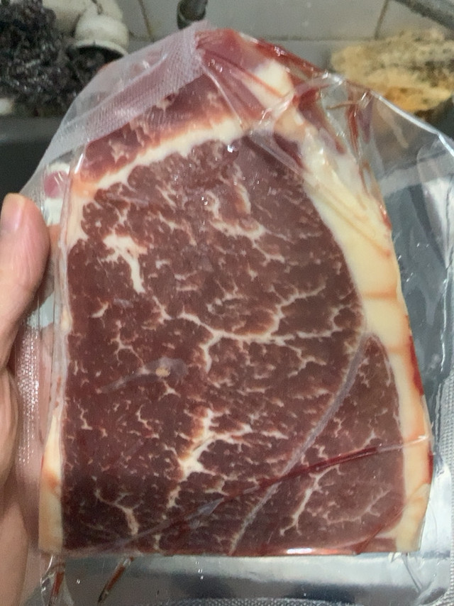 口粮肉，20块以内入的。