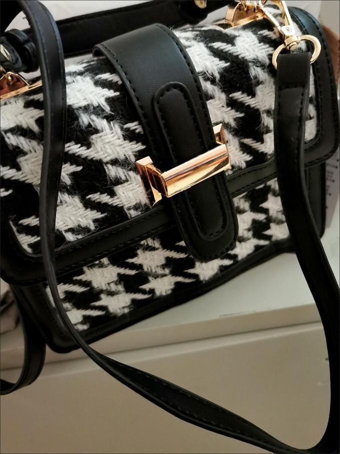 真维斯女士手提包怎么样 高级百搭的小众爆款包包_什么值得买