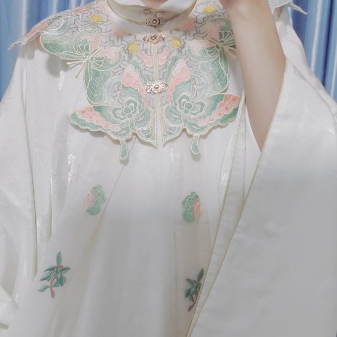 芸梦溪汉服