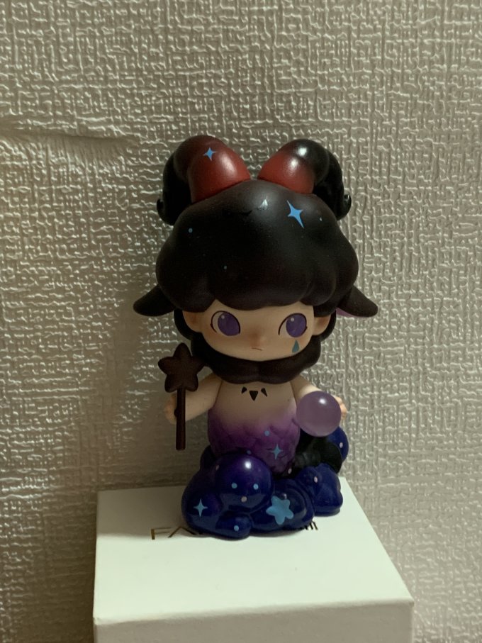 泡泡玛特潮流玩具