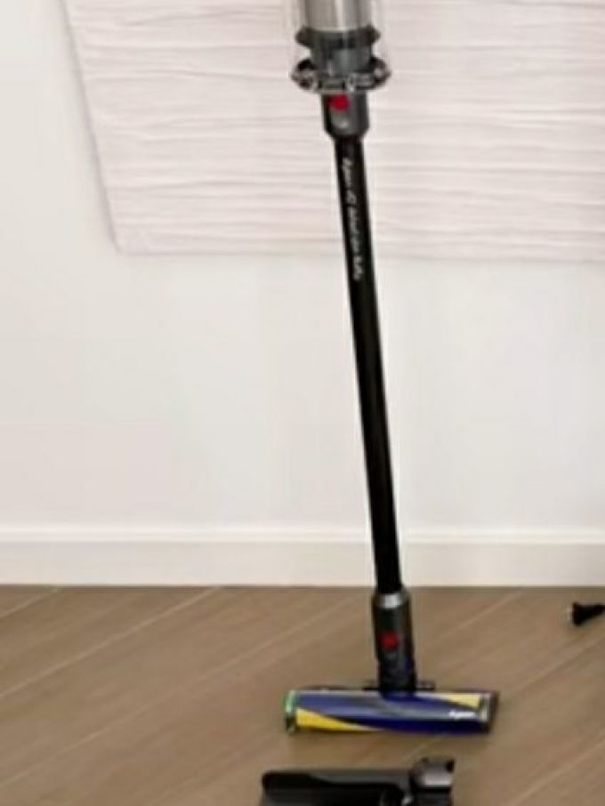 戴森吸尘器