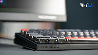 红魔出电竞机械键盘了，899 元值不值得买？
