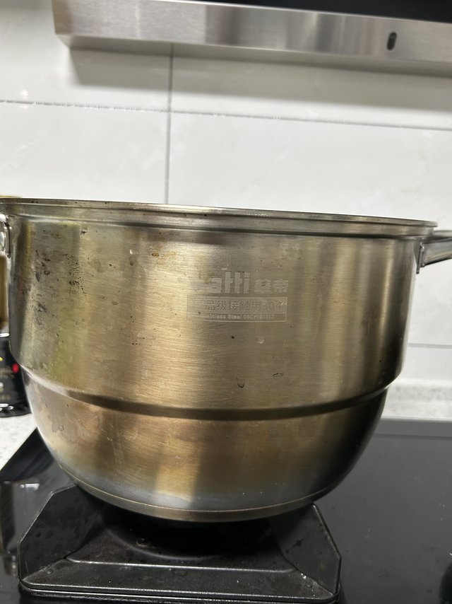 真有你的,新房刚入住四个月锅就这样了