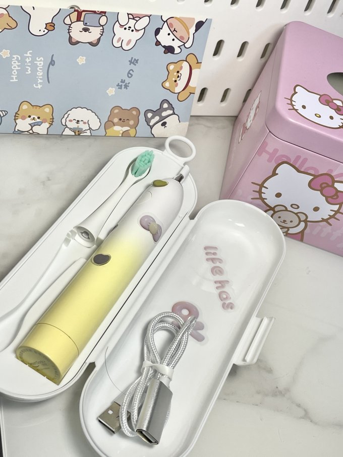 同同家电动牙刷