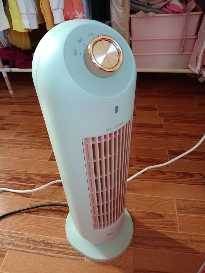 小熊取暖电器