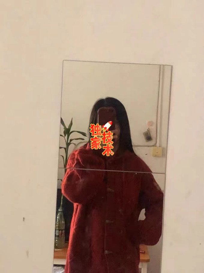 女士毛衣