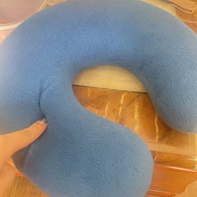 车用颈枕