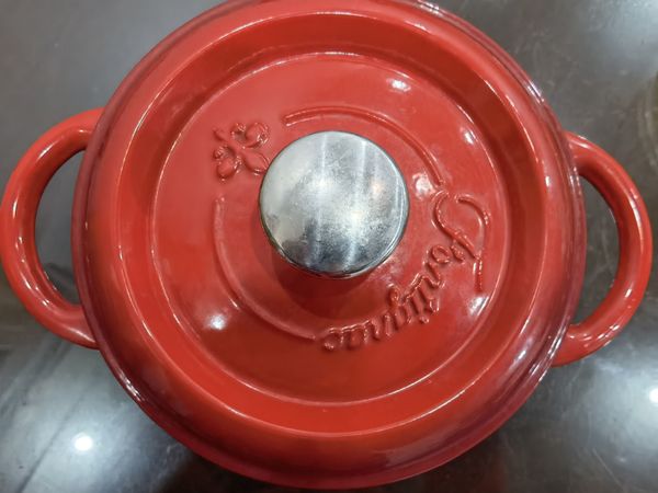 芳庭铸铁锅做菜省时又好吃