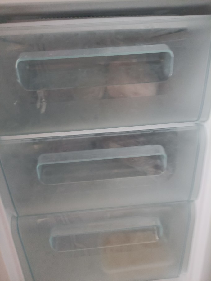 荣事达单门冰箱