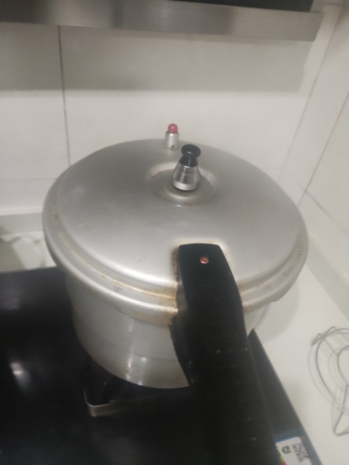 双喜压力锅