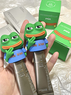 kisskiss🐸和男朋友一人一支的唇霜！