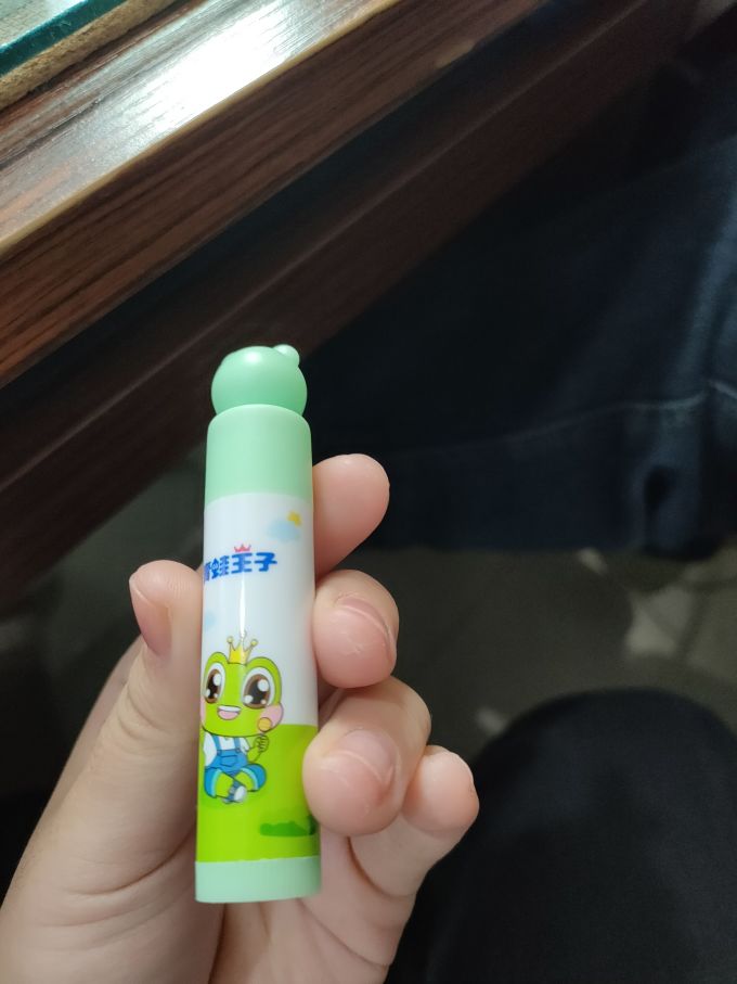 青蛙王子婴儿润唇膏