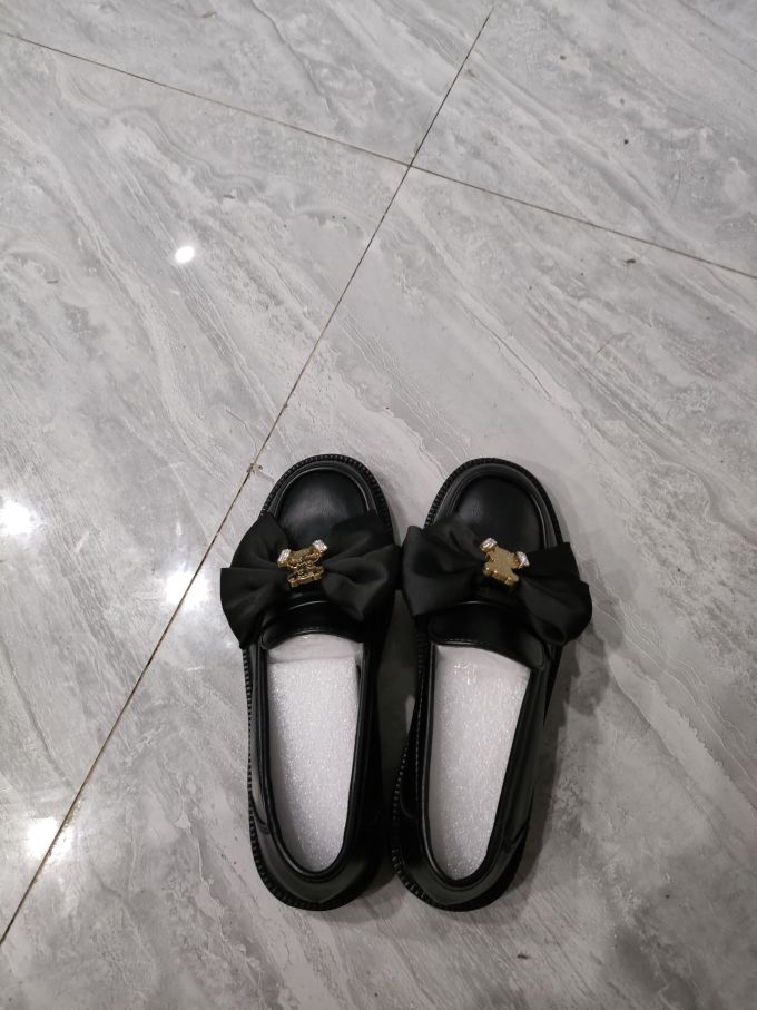 女士单鞋