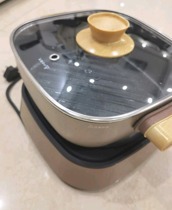 苏泊尔多用途锅