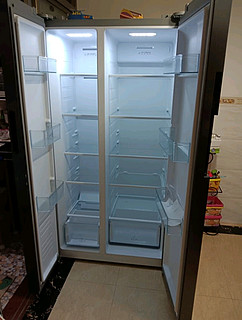 新年换新的美的双开门冰箱