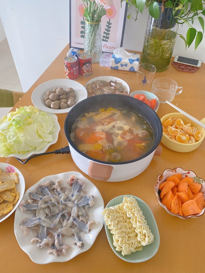 多用途锅