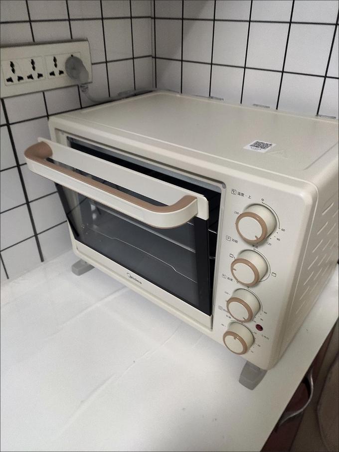 美的电烤箱