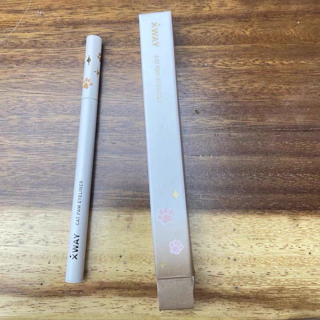 这是我用过最好看说眼线笔闭眼冲