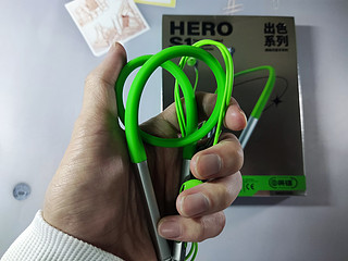 英雄HERO S1颈挂式蓝牙耳机：为运动而生