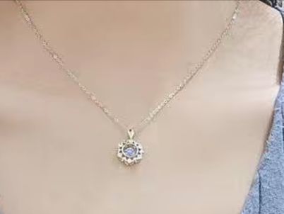 VANA万娜跳动的心项链女纯银轻奢