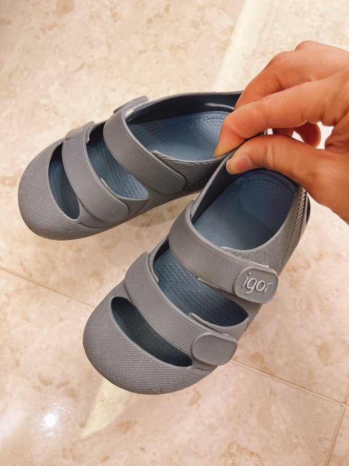 儿童凉鞋
