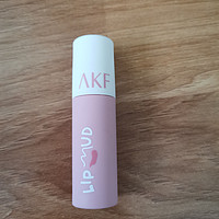 AKF的唇泥真的很好用！！