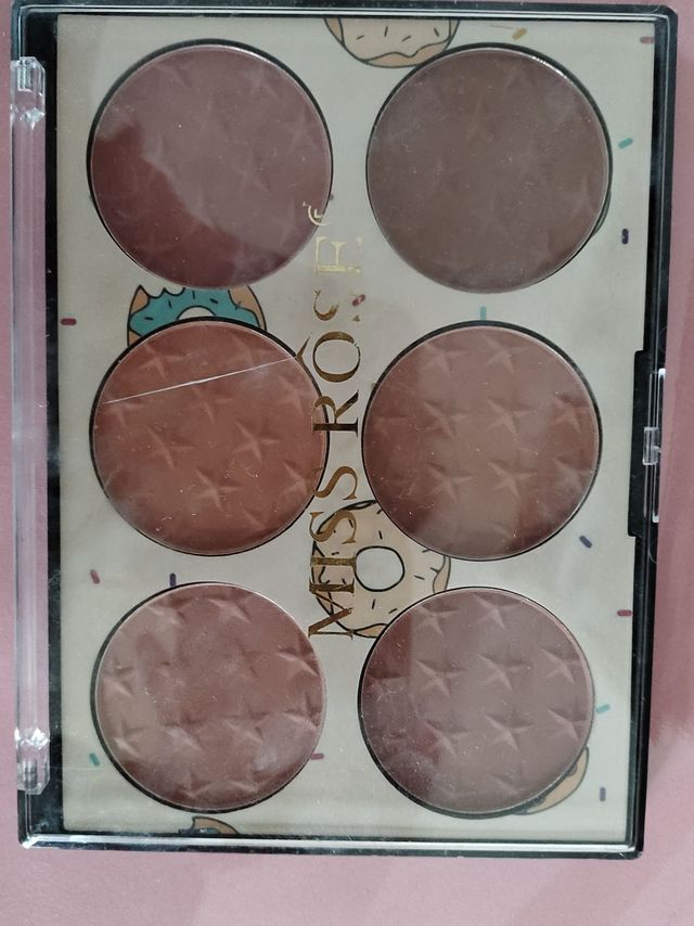 六色腮红眼影细腻好看